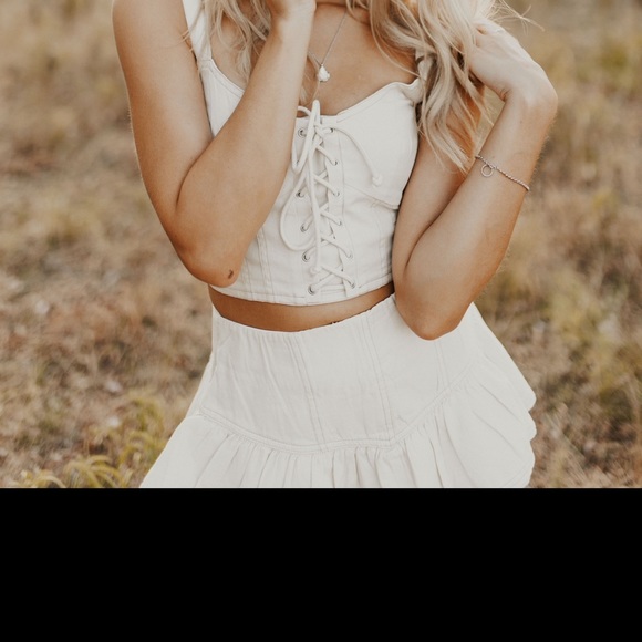 Bought online Two piece outfit, super cute for senior pictures. - Picture 2 of 3